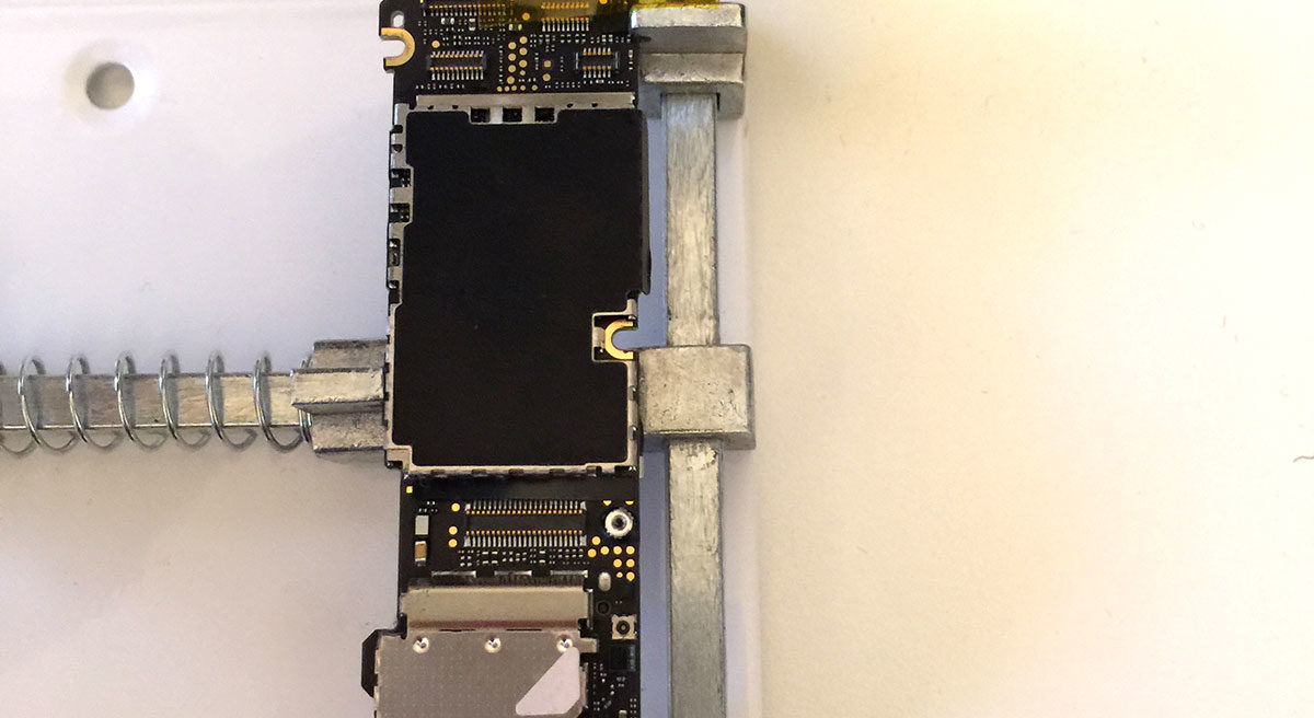 iPhone 4S Wifi reflowing